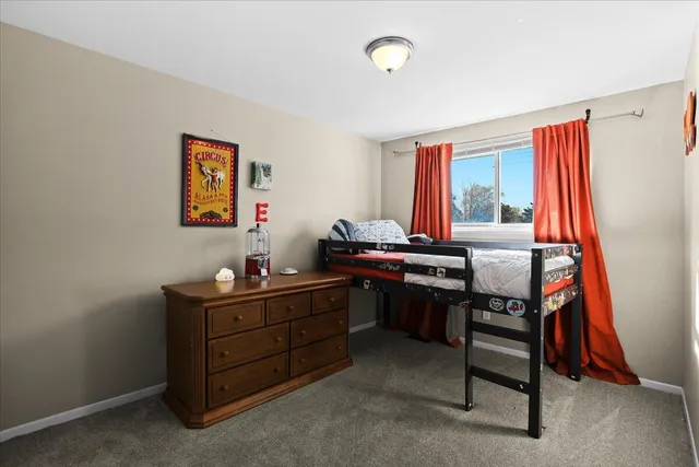 $2,300 | 29945 Everett Street, Southfield, MI 48076