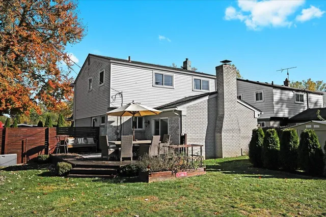 $2,300 | 29945 Everett Street, Southfield, MI 48076