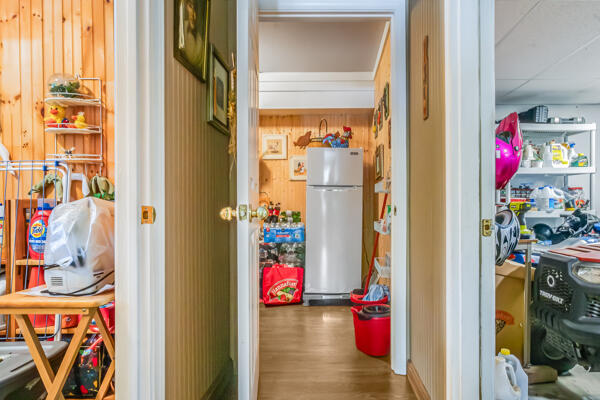 53 Danley Road Dayton, ME 04005 - Photo 18 of 21 53 Dan garage area