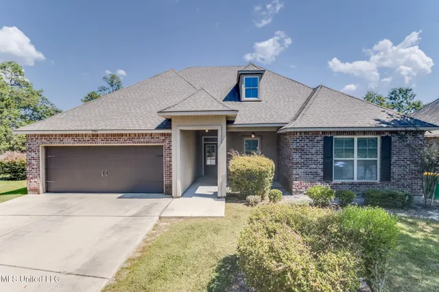 $319,900 | 7501 Saints Circle, Ocean Springs, MS 39564