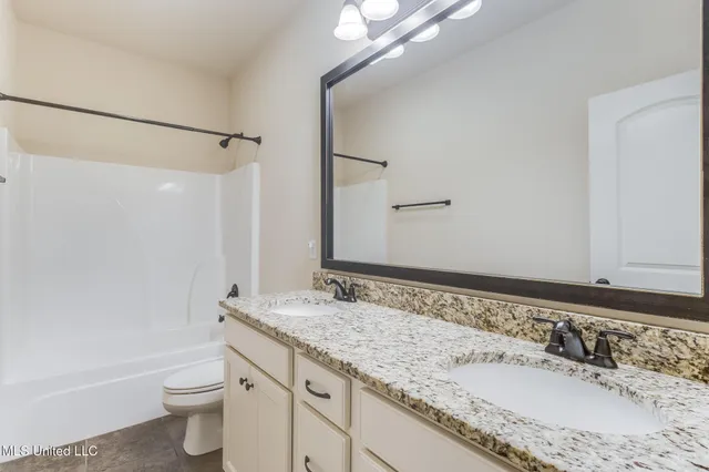 $319,900 | 7501 Saints Circle, Ocean Springs, MS 39564