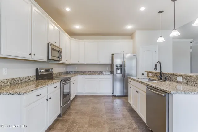 $319,900 | 7501 Saints Circle, Ocean Springs, MS 39564