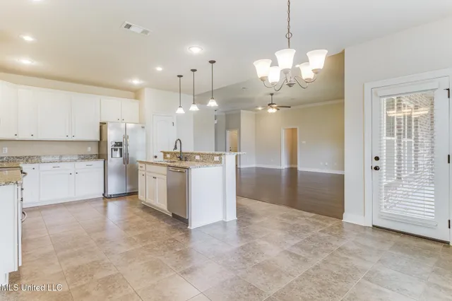 $319,900 | 7501 Saints Circle, Ocean Springs, MS 39564