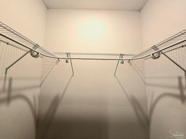 $1,975 | 1862 Finch Lane, Cantonment, FL 32533