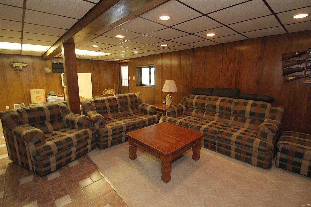 5010 Ambs Road St. Louis, MO 63128 - Photo 24 of 44 Gallery Image 24