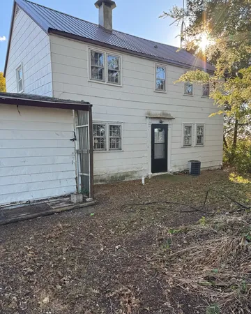 $124,900 | 2301 County Road 3300 North, Gifford, IL 61847