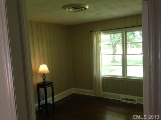 1943 Townsend Avenue Charlotte, NC 28205 - Photo 10 of 16 a view of empty room with window