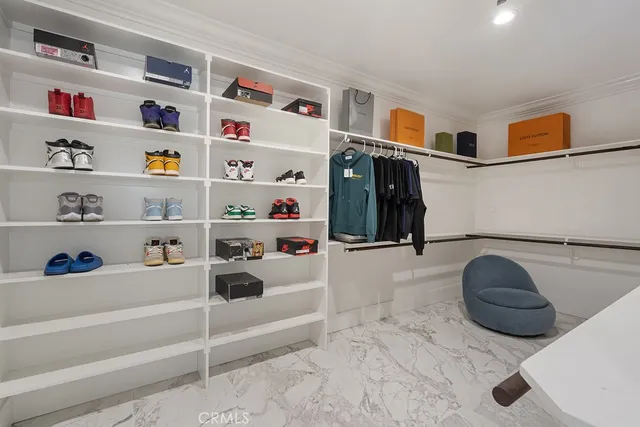 $2,690,000 | 9069 Gallatin Road, Downey, CA 90240