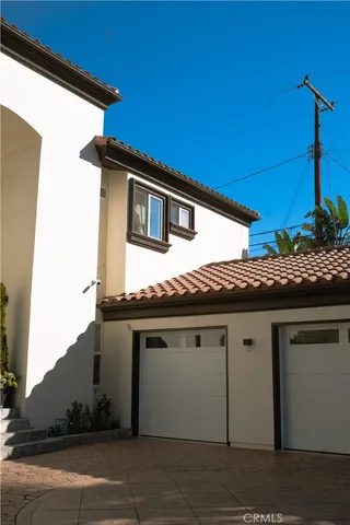 $2,690,000 | 9069 Gallatin Road, Downey, CA 90240