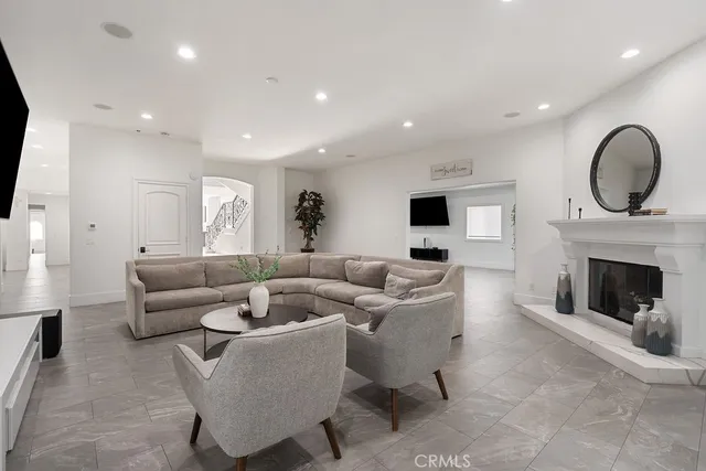 $2,690,000 | 9069 Gallatin Road, Downey, CA 90240