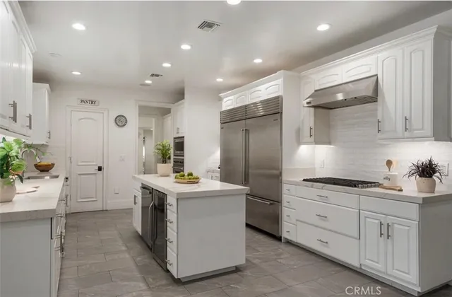 $2,690,000 | 9069 Gallatin Road, Downey, CA 90240