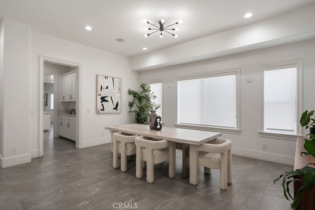 9069 Gallatin Road Downey, CA 90240 - Photo 9 of 34