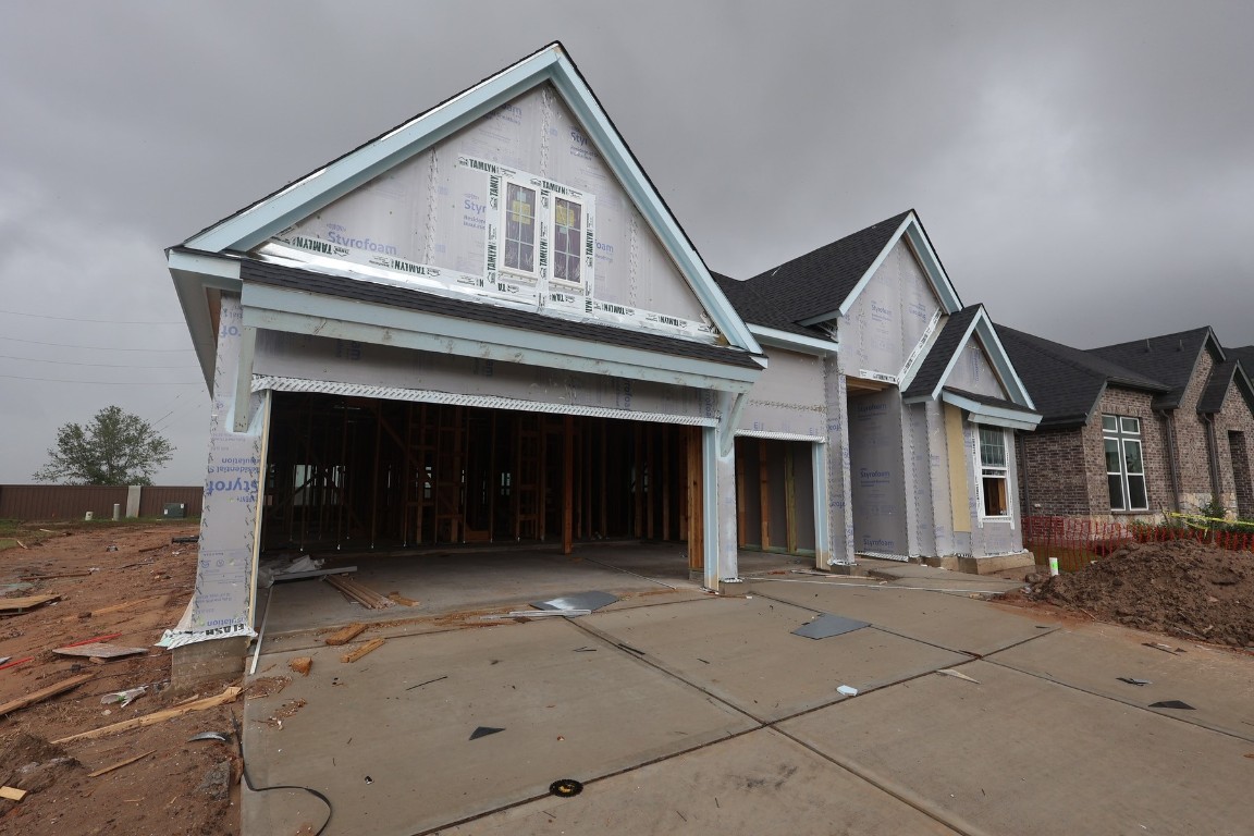 4926 Benton Wds Trail Rosenberg, TX 77471 - Photo 2 of 15 Welcome to The Omaha by David Weekley Homes. **HOME ESTIMATED TO BE COMPLETE JULY 2026**