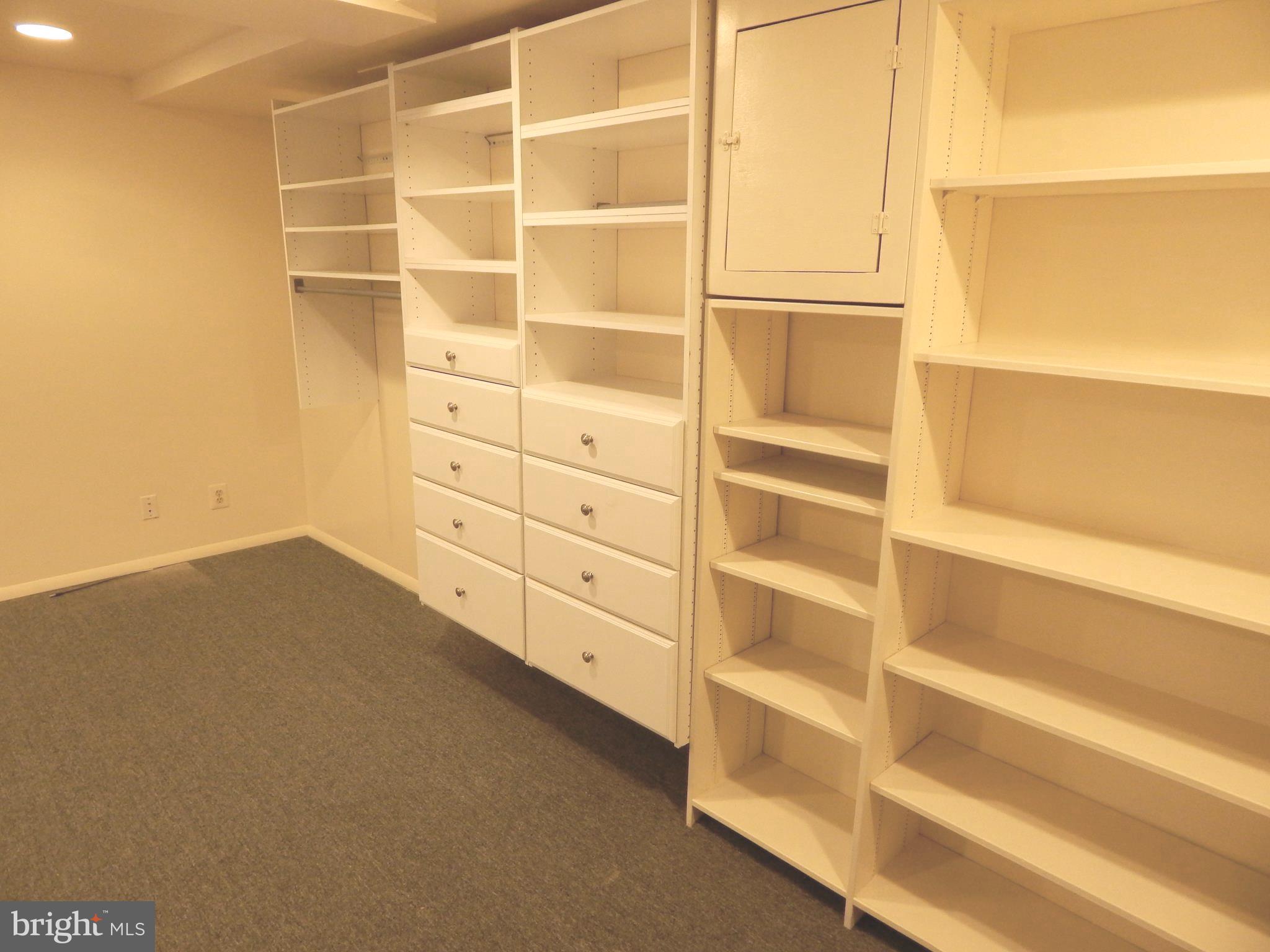 326 Leeanne Road Baltimore, MD 21221 - Photo 40 of 53 Gallery Image 40
