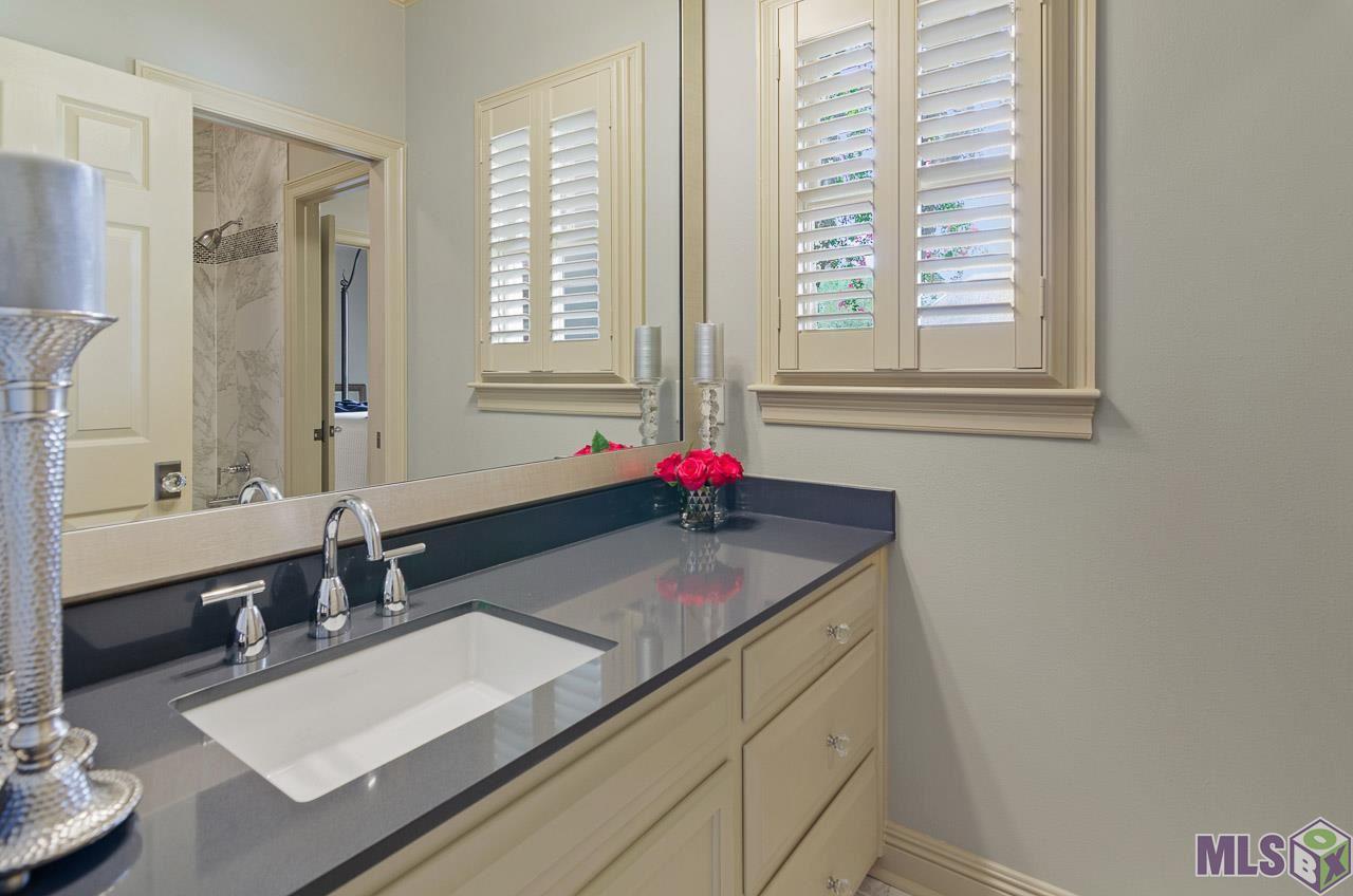 125 Charter Ridge Court Baton Rouge, LA 70810 - Photo 32 of 33