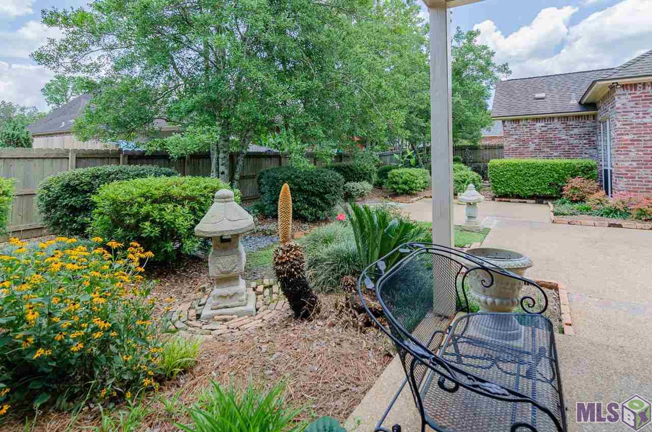 125 Charter Ridge Court Baton Rouge, LA 70810 - Photo 8 of 33