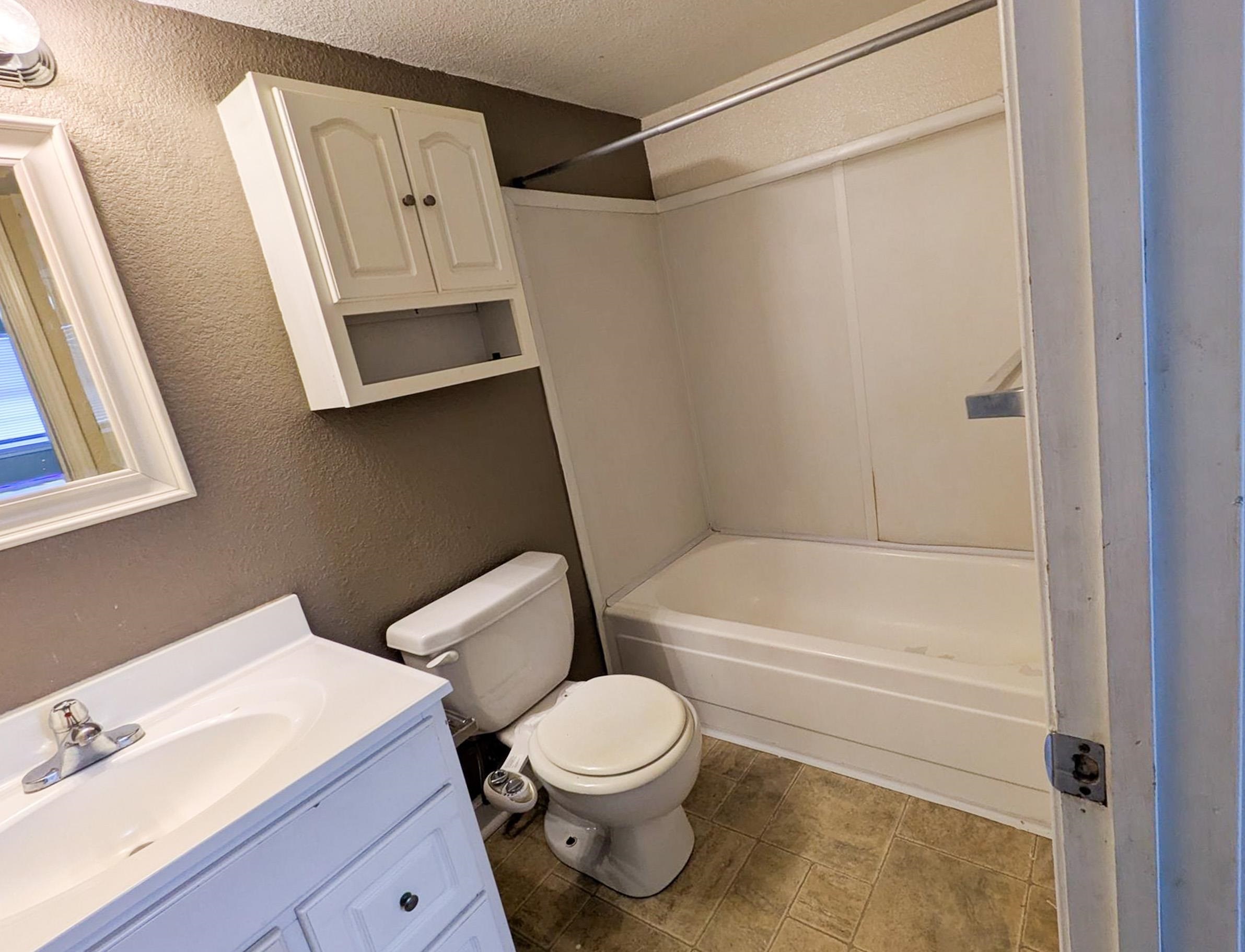 6030 Alpine Circle, Unit 10 Beaumont, TX 77708 - Photo 10 of 14