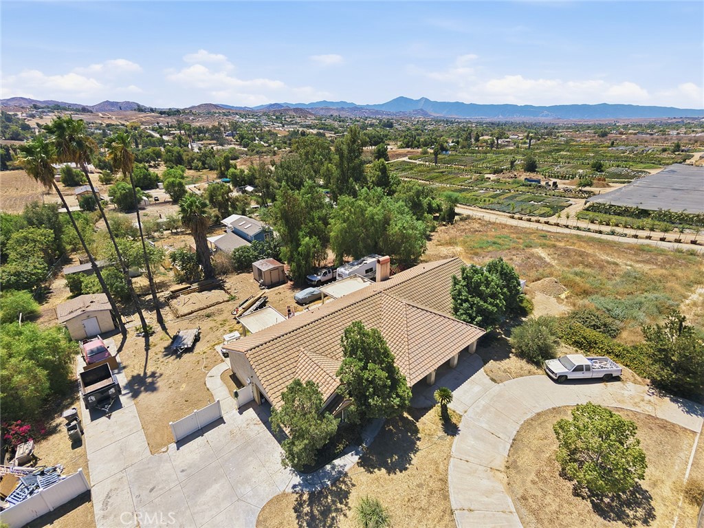 18551 Warren Road Riverside, CA 92508 - Photo 38 of 49 Gallery Image 38
