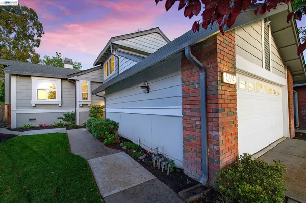 $1,499,000 | 5943 Corte Arboles, Pleasanton, CA 94566