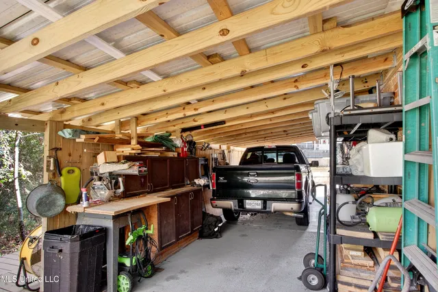 $267,000 | 94145 Bayou Drive, Diamondhead, MS 39525