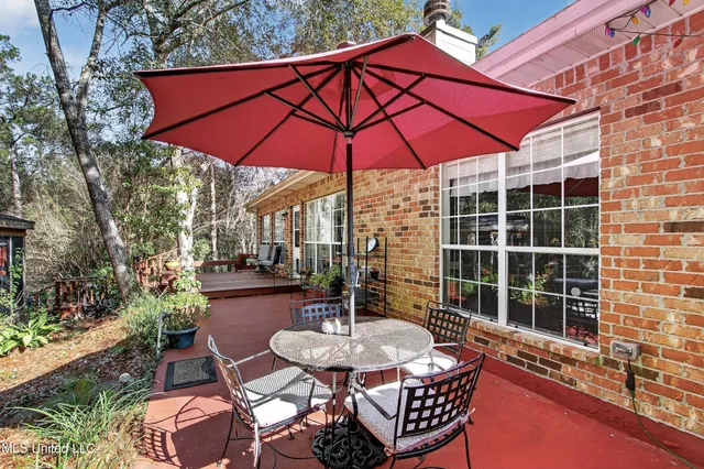 $267,000 | 94145 Bayou Drive, Diamondhead, MS 39525