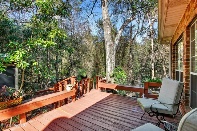 $267,000 | 94145 Bayou Drive, Diamondhead, MS 39525