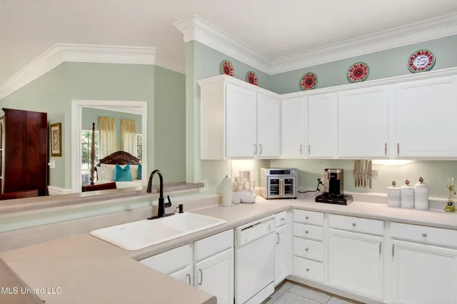 $267,000 | 94145 Bayou Drive, Diamondhead, MS 39525