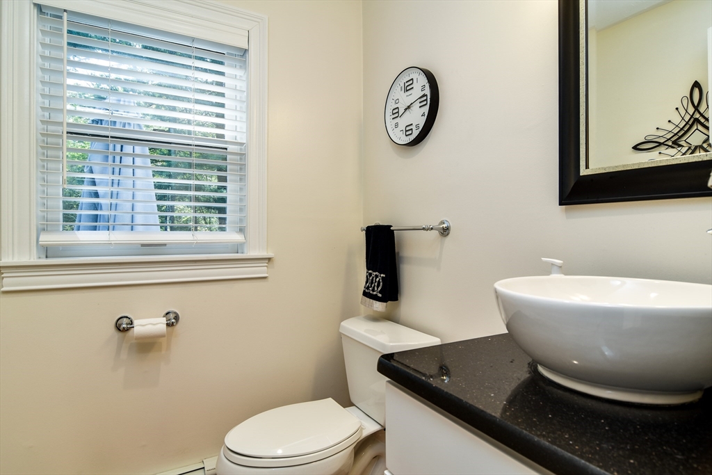 46 Varley Road Marlborough, MA 01752 - Photo 14 of 32 Gallery Image 14