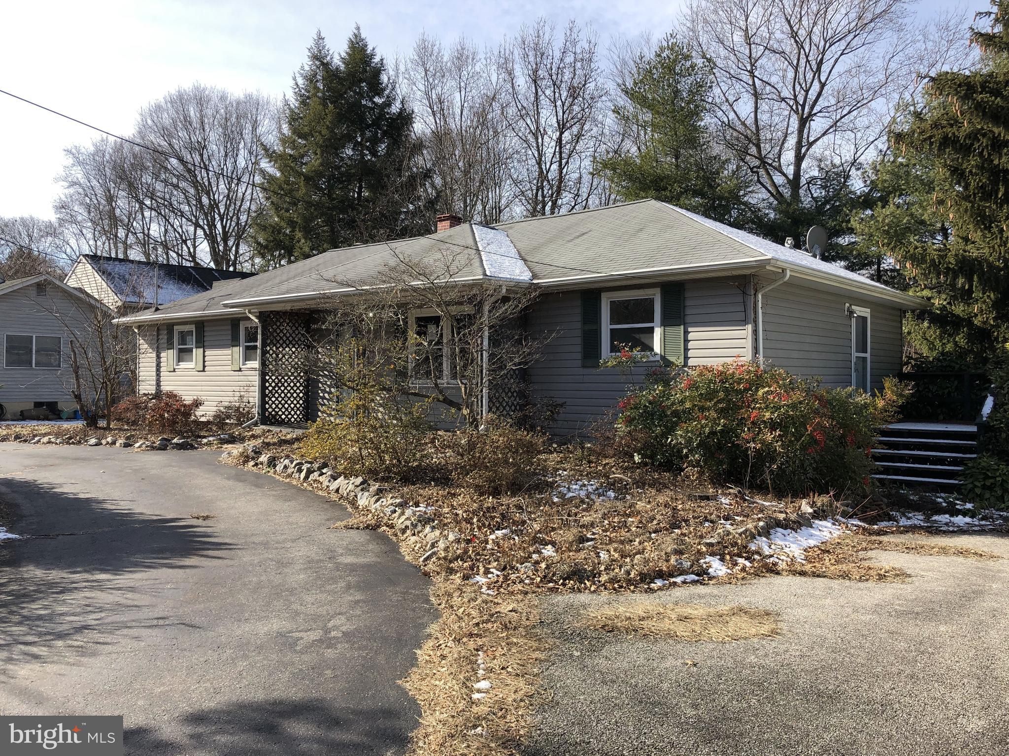 792 Stinchcomb Road Severna Park, MD 21146 - Photo 1 of 40 Front