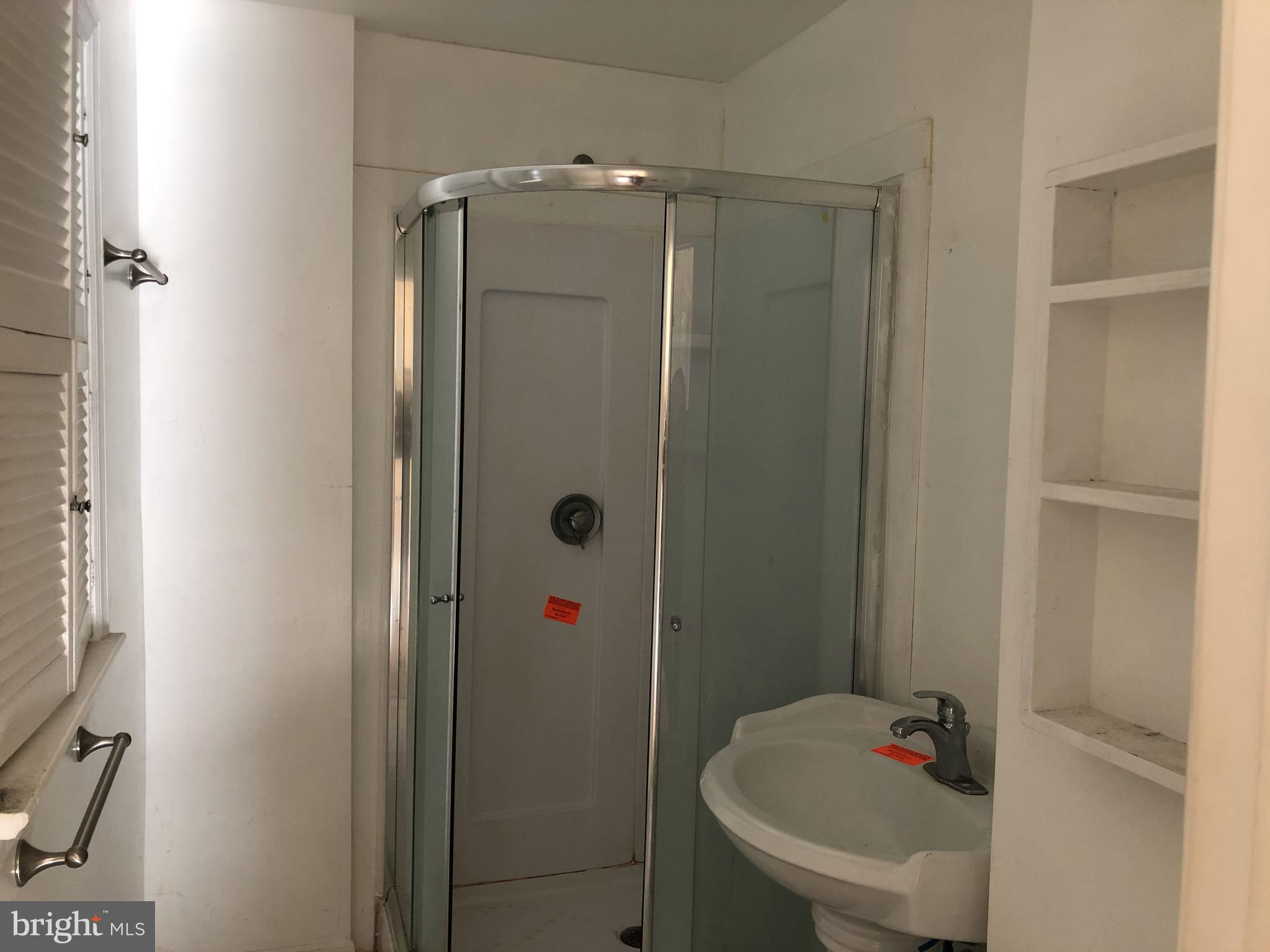 792 Stinchcomb Road Severna Park, MD 21146 - Photo 14 of 40 Master 1 Bath