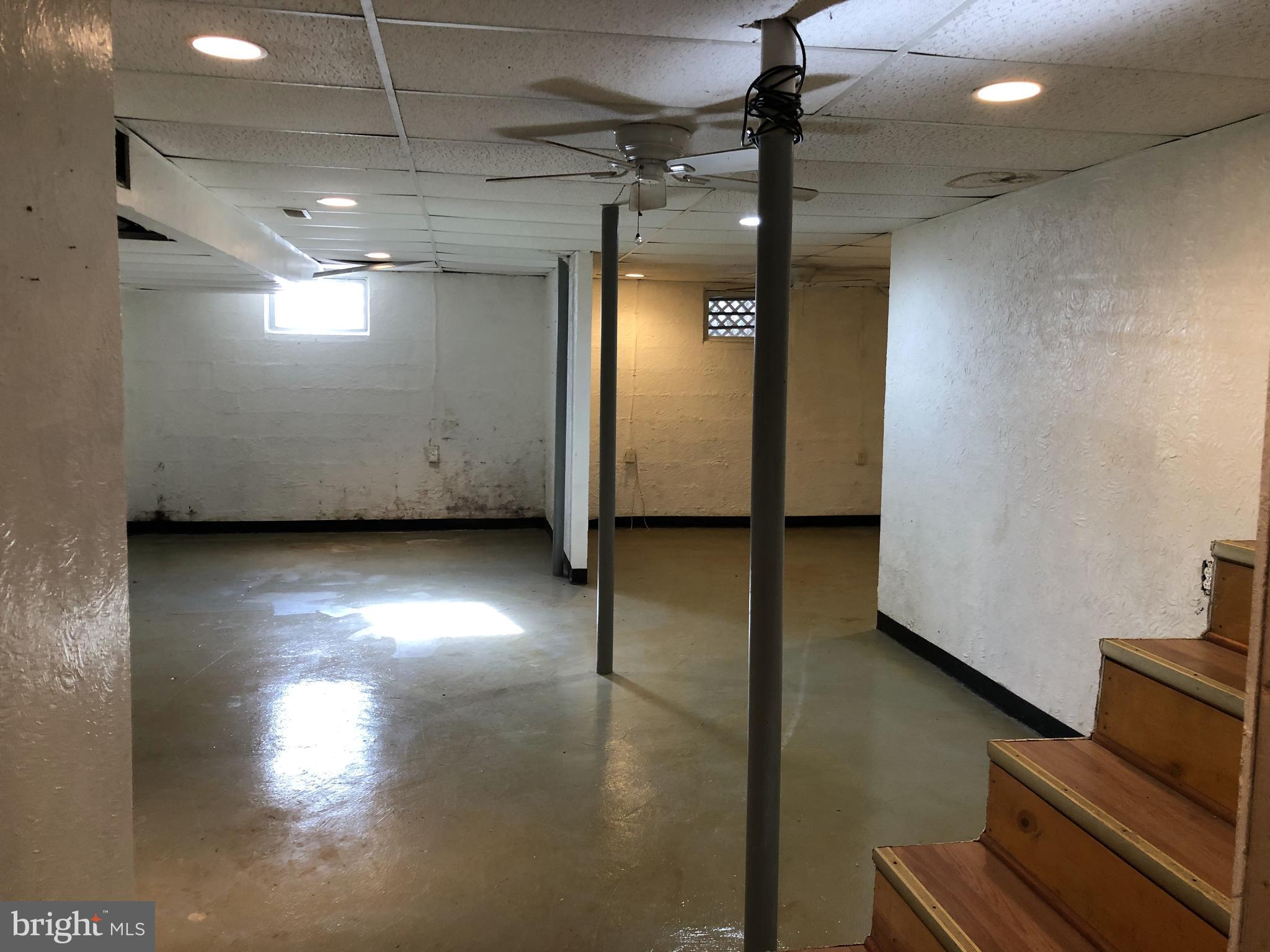 792 Stinchcomb Road Severna Park, MD 21146 - Photo 28 of 40 Basement main rec room area