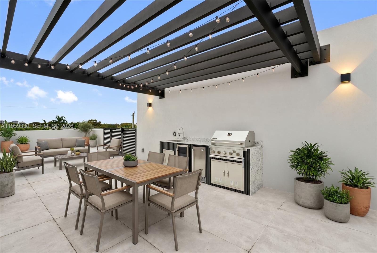 1431 Southwest 20th Street Miami, FL 33145 - Photo 11 of 49