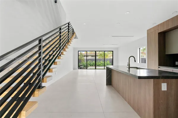 $1,650,000 | 1431 Southwest 20th Street, Miami, FL 33145