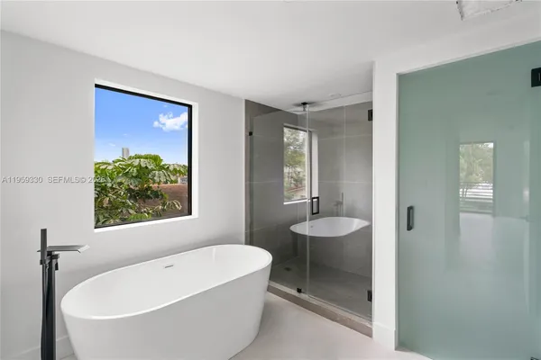 $1,650,000 | 1431 Southwest 20th Street, Miami, FL 33145