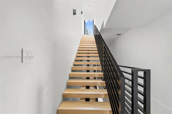 $1,650,000 | 1431 Southwest 20th Street, Miami, FL 33145