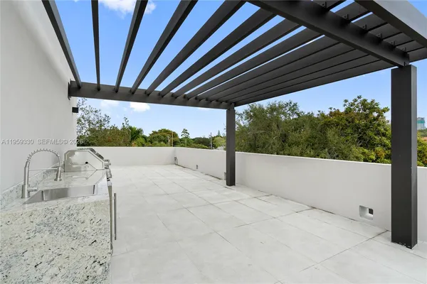 $1,650,000 | 1431 Southwest 20th Street, Miami, FL 33145