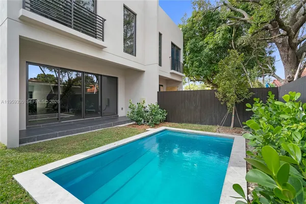 $1,650,000 | 1431 Southwest 20th Street, Miami, FL 33145