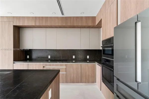 $1,650,000 | 1431 Southwest 20th Street, Miami, FL 33145