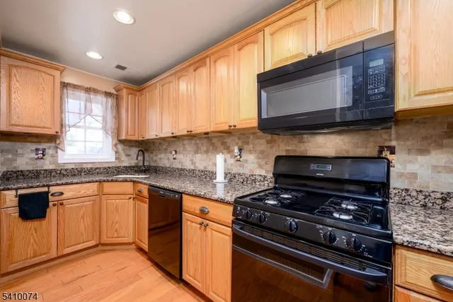 $679,500 | 272 Westfield Avenue, Clark, NJ 07066