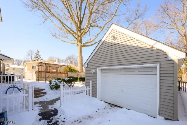 $679,500 | 272 Westfield Avenue, Clark, NJ 07066