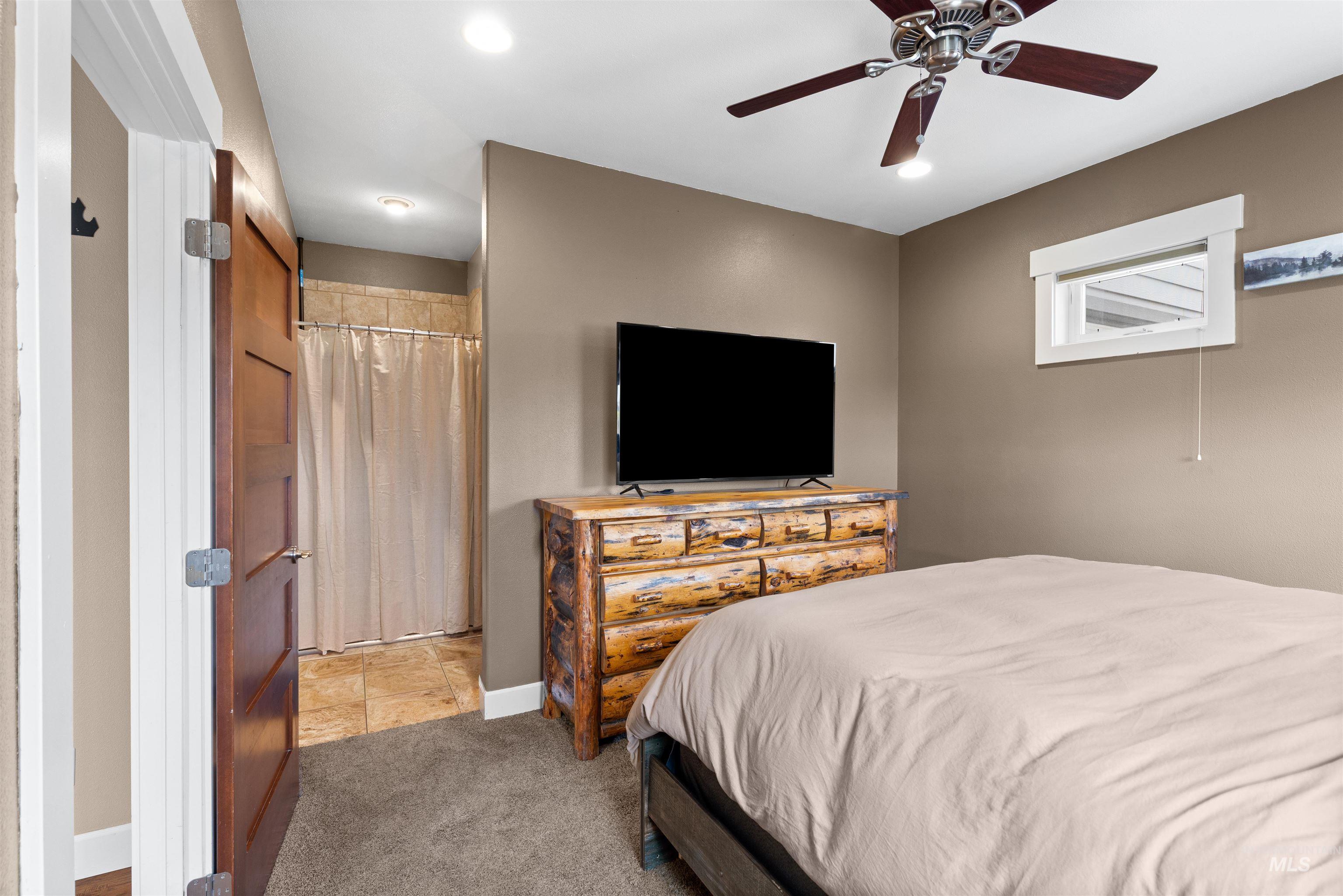 3810 21st Street Lewiston, ID 83501 - Photo 15 of 39 Bedroom with ceiling fan, light carpet, and recessed lighting