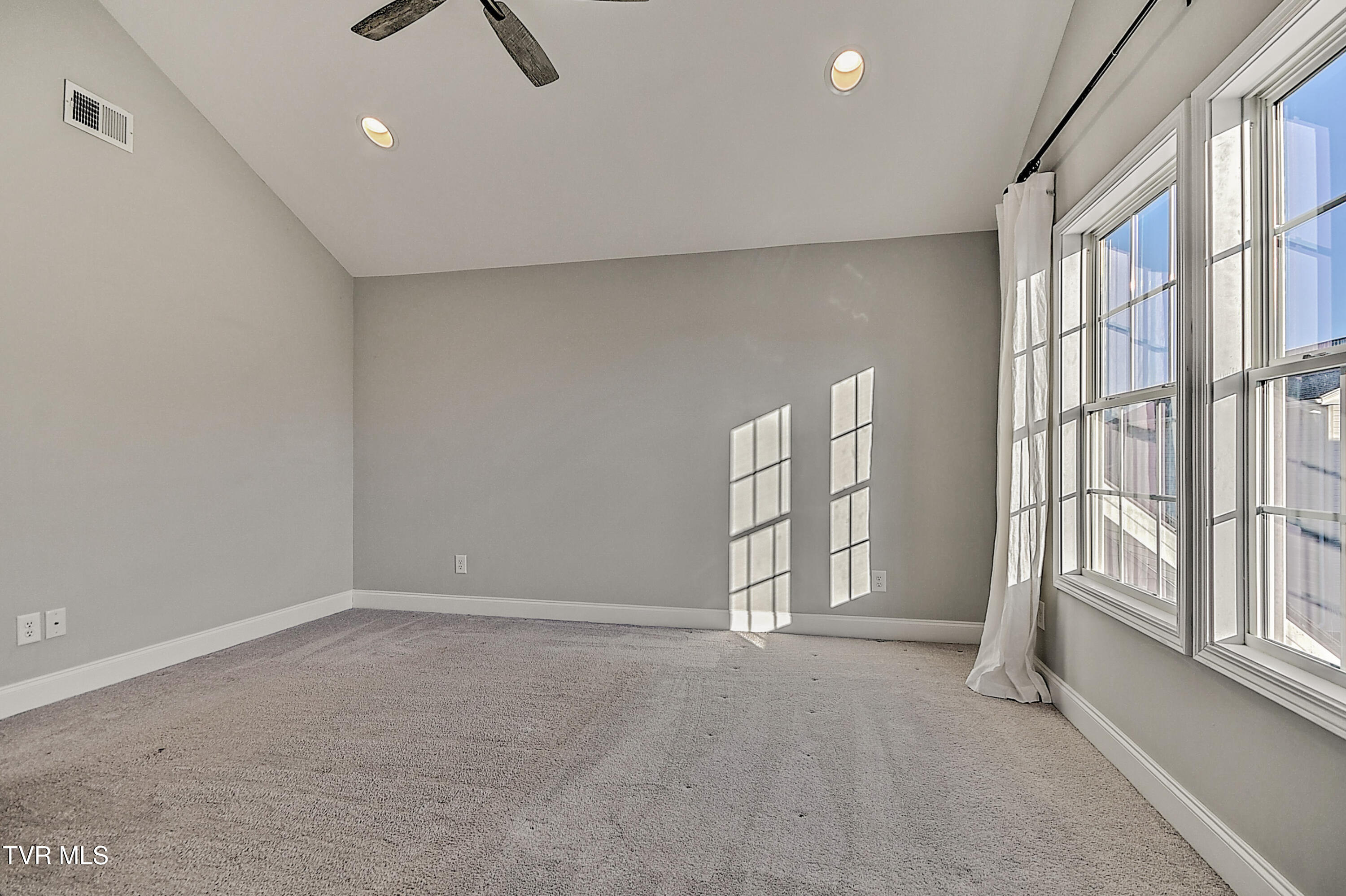 201 Gunners Way Gray, TN 37615 - Photo 20 of 38 201 Gunners Way DA-22