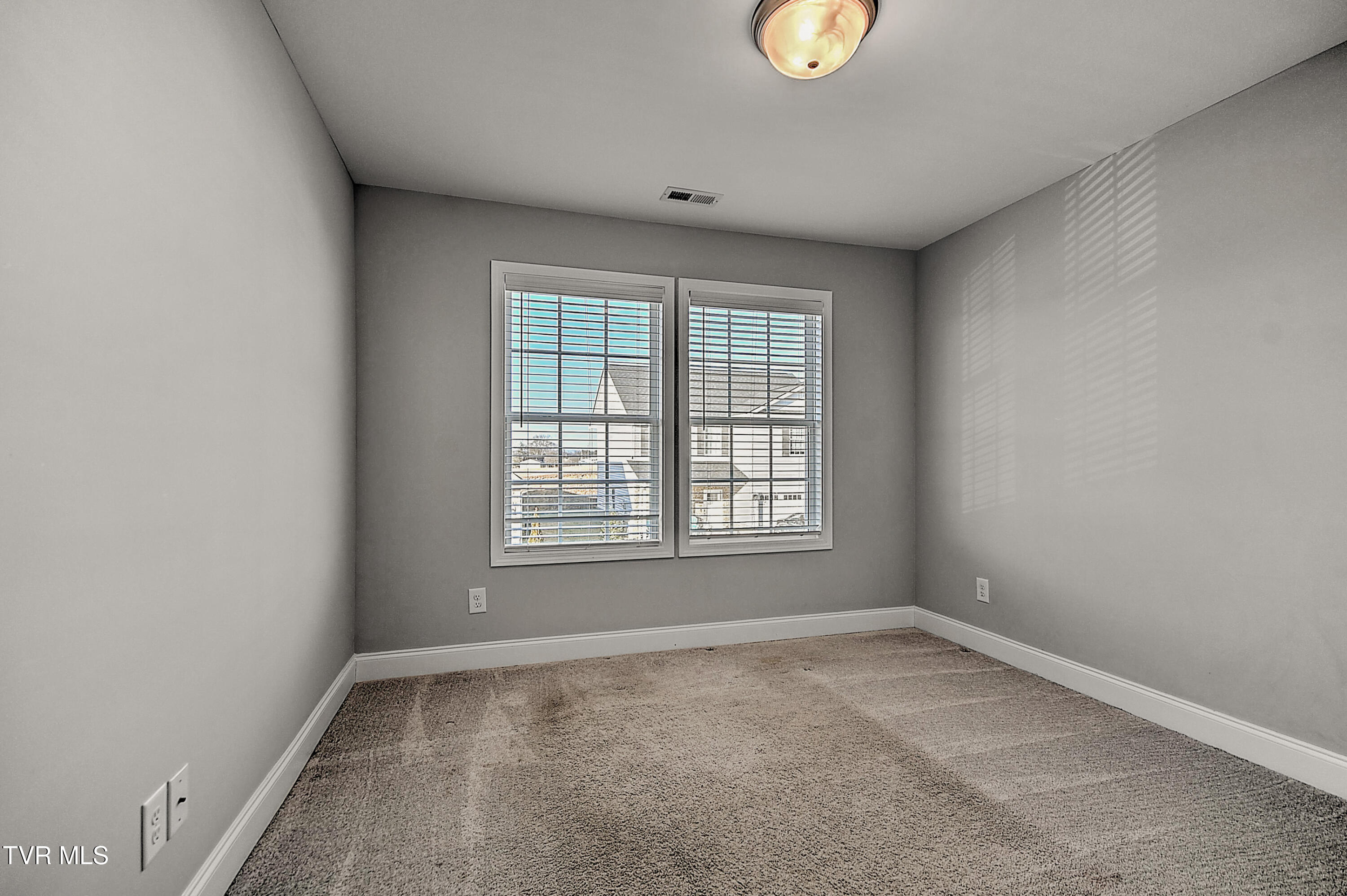 201 Gunners Way Gray, TN 37615 - Photo 25 of 38 201 Gunners Way DA-27