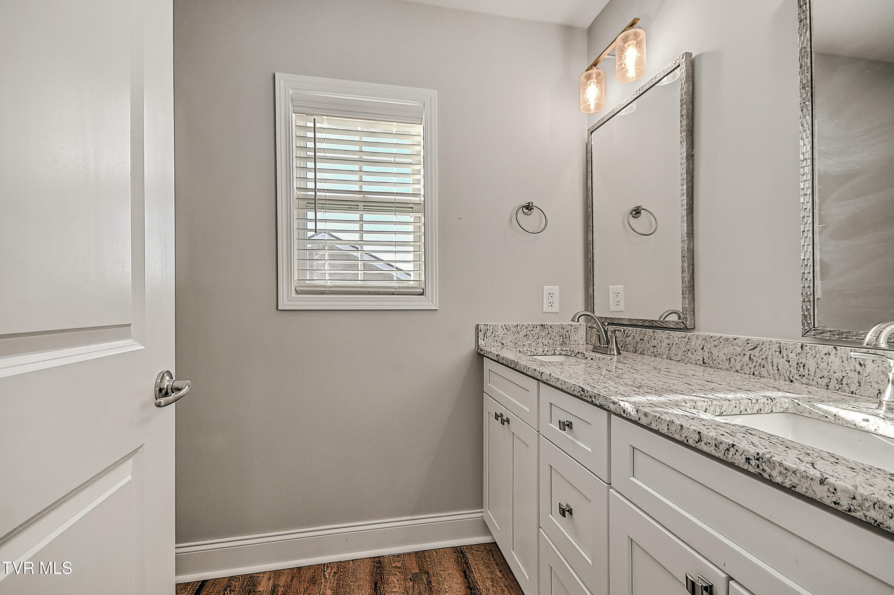 201 Gunners Way Gray, TN 37615 - Photo 27 of 38 201 Gunners Way DA-29