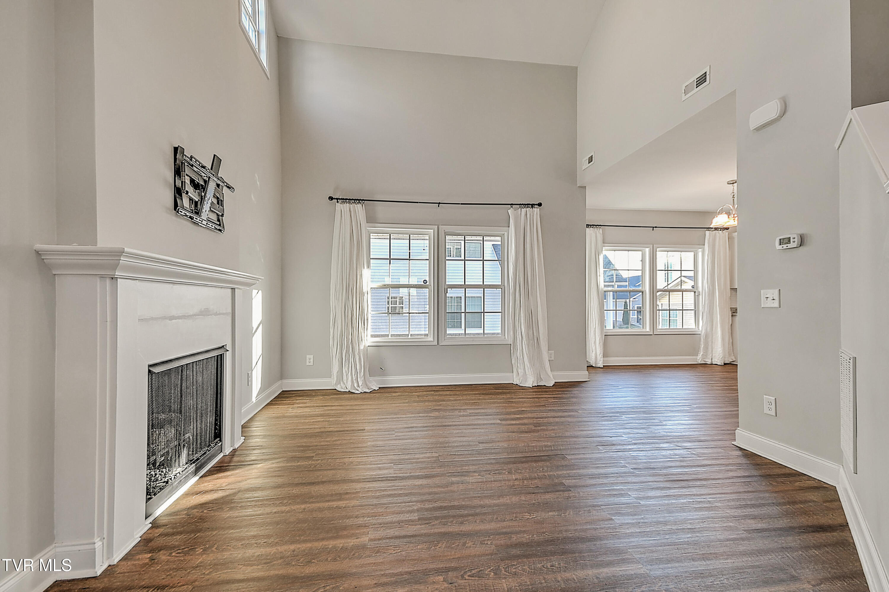 201 Gunners Way Gray, TN 37615 - Photo 4 of 38 201 Gunners Way DA-7