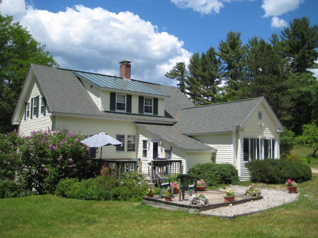 43 Tamworth Road Tamworth, NH 03886 - Photo 1 of 30 Gallery Image 1