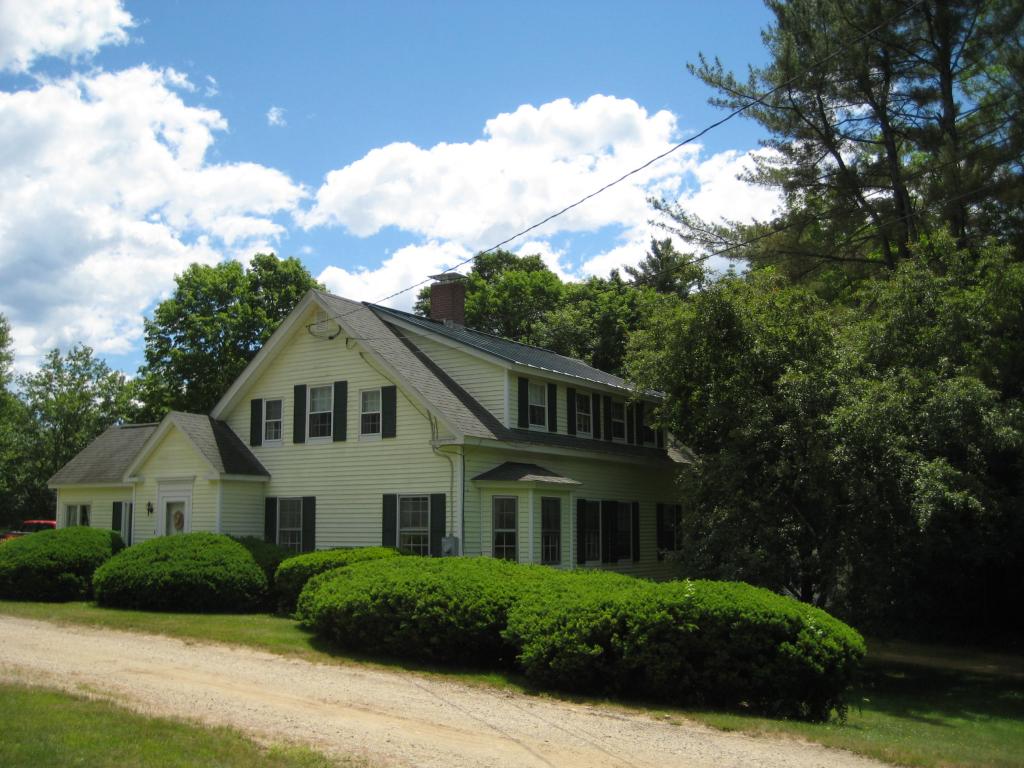 43 Tamworth Road Tamworth, NH 03886 - Photo 5 of 30 Gallery Image 5