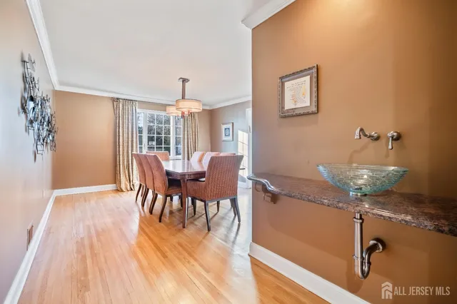$1,250,000 | 3 Franklin Court, East Brunswick, NJ 08816