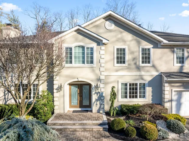 $1,250,000 | 3 Franklin Court, East Brunswick, NJ 08816