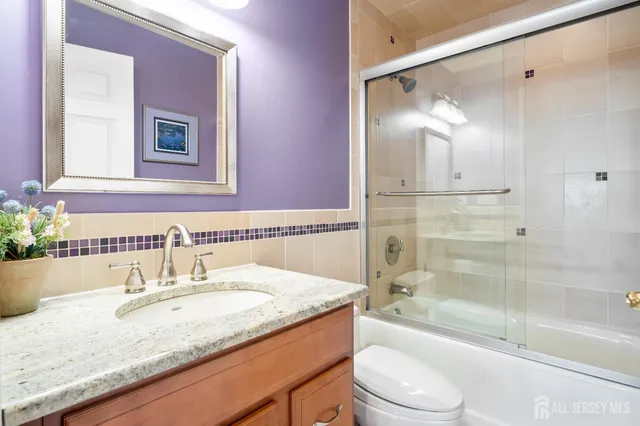 $1,250,000 | 3 Franklin Court, East Brunswick, NJ 08816